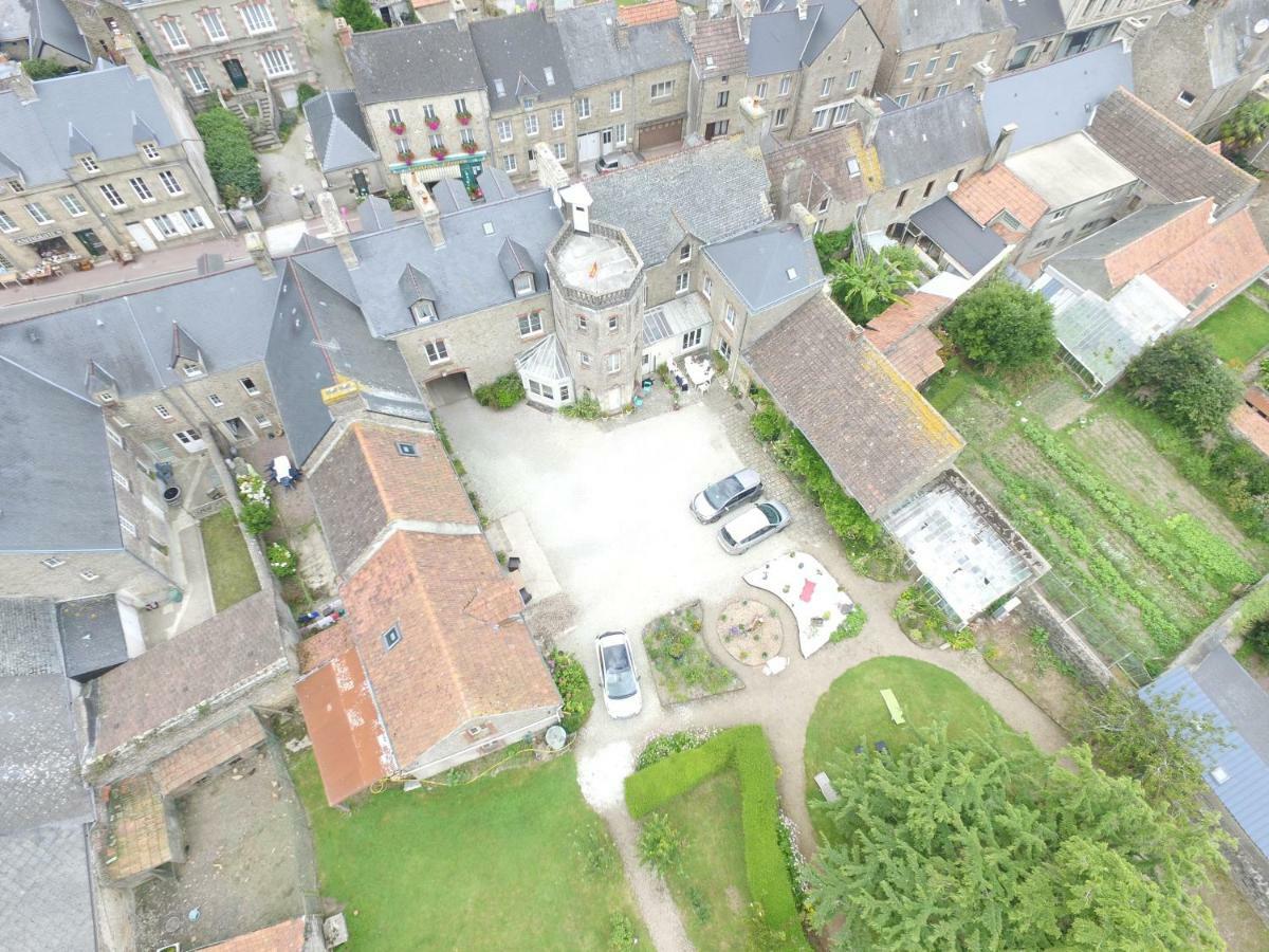 La Tourelle En Normandie Saint-Pierre-Eglise Luaran gambar