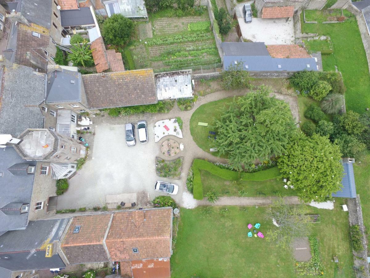 La Tourelle En Normandie Saint-Pierre-Eglise Luaran gambar